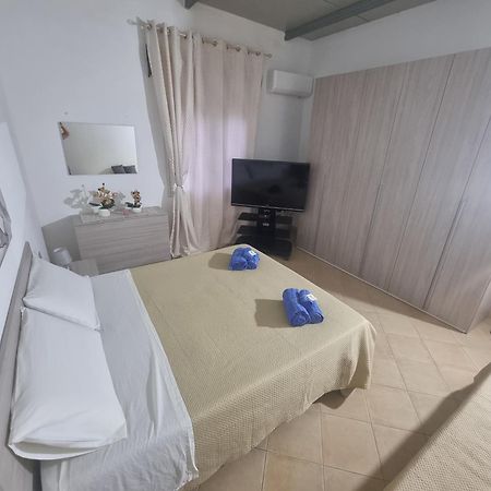 Villa Serroni マツァーラ・デル・ヴァッロ エクステリア 写真